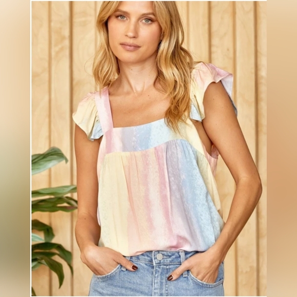 Emily Wonder Tops - Emily Wonder Watercolor Rainbow Flutter Sleeve Top L NWT